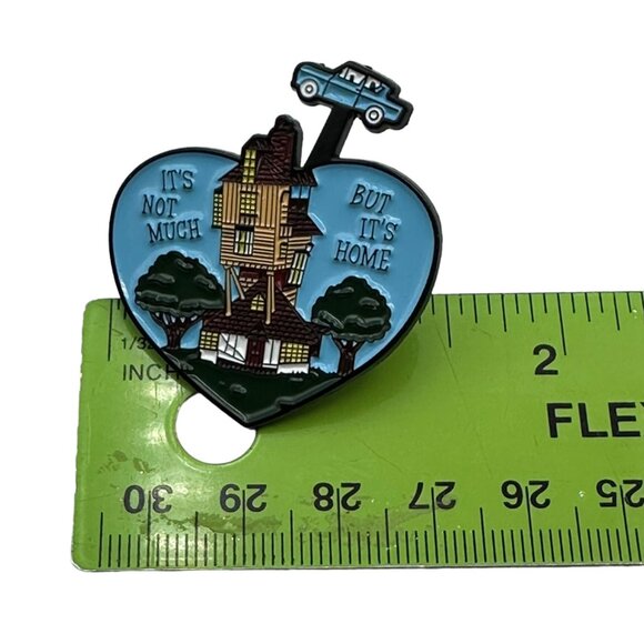 Harry Potter Weasley Its Not Much But Its Home Burrows Devon Heart Enamel Pin - Picture 6 of 6